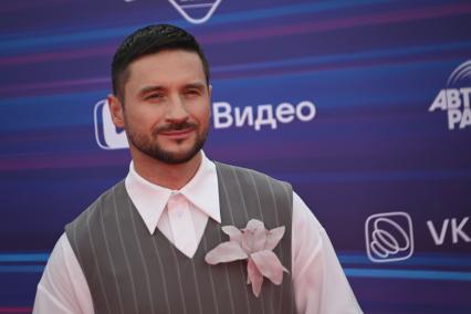Сергей Лазарев