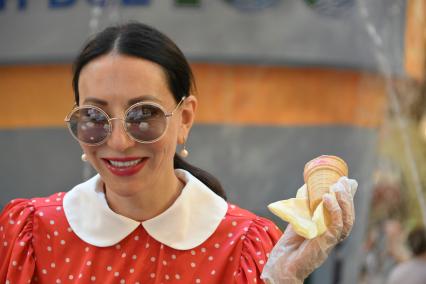 Алика Смехова