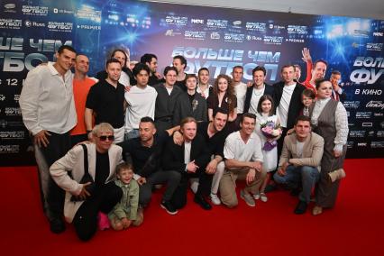 Премьера фильма Больше чем футбол\"