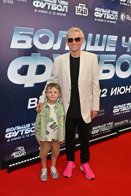 Премьера фильма Больше чем футбол\"