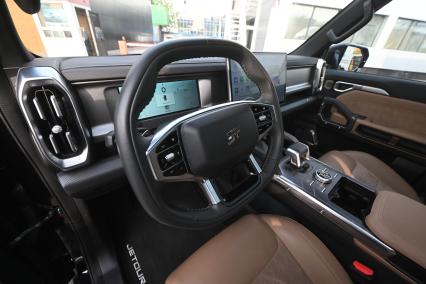 Тест-драйв автомобиля Jetour T2