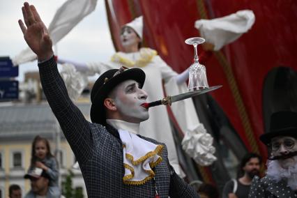 Праздничные мероприятия в честь Дня России на Цветном бульваре