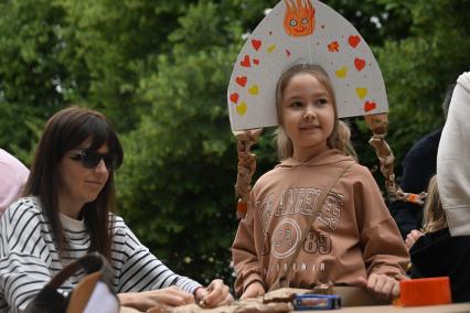 Праздничные мероприятия в честь Дня России на Цветном бульваре