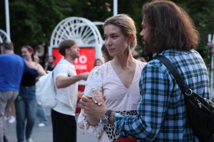 Фестиваль Улица. Танцы\" на Чистопрудном бульваре