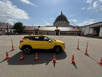 Конкурс на лучшего таксиста Москвы на ВДНХ
