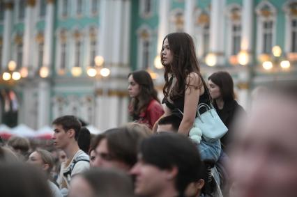Праздник выпускников Алые паруса в Санкт-Петербурге