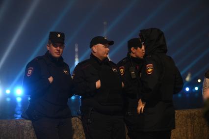 Праздник выпускников \"Алые паруса\" в Санкт-Петербурге