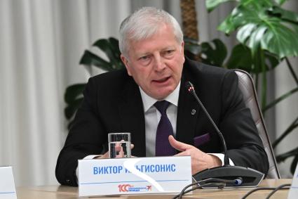 Круглый стол Vostok Club в редакции Комсомольской правды\"