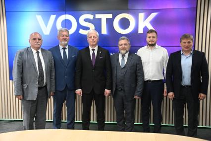Круглый стол Vostok Club в редакции Комсомольской правды\"