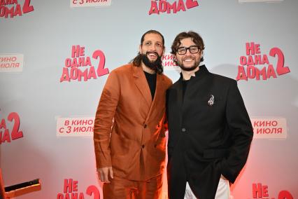 Премьера фильма Не одна дома 2\"