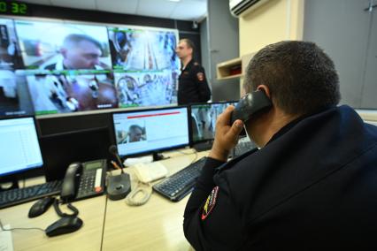Пресс-тур московской полиции в метрополитене