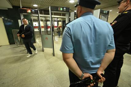 Пресс-тур московской полиции в метрополитене
