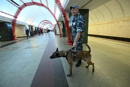 Пресс-тур московской полиции в метрополитене