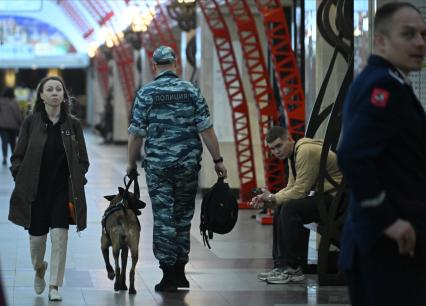 Пресс-тур московской полиции в метрополитене