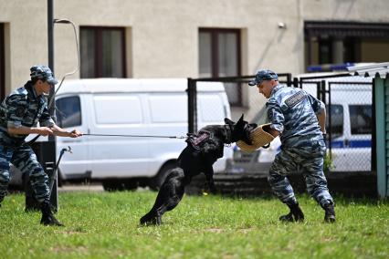 Пресс-тур московской полиции в метрополитене