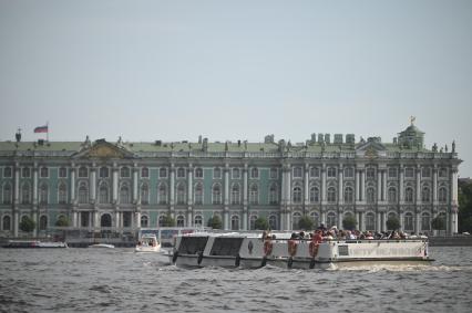 Рейд по водному транспорту в Петербурге