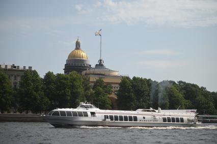 Рейд по водному транспорту в Петербурге