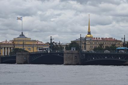 Непогода в Петербурге