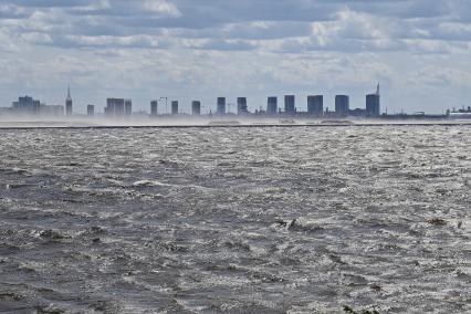 Непогода в Петербурге