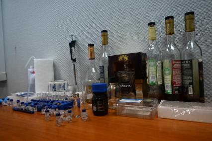 Работа Центрального экспертно-криминалистического таможенного управления России
