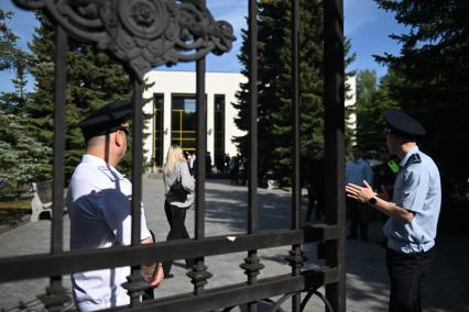 Прощание с бывшим министром транспорта РФ Романом Старовойтом