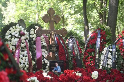 Похороны бывшего министра транспорта РФ Романа Старовойта в Санкт-Петербурге