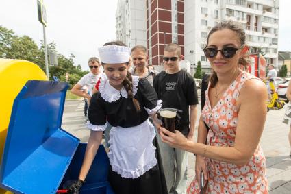 Парад исторического транспорта в Москве