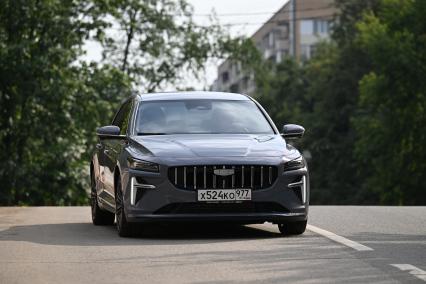 Тест-драйв автомобиля Geely Preface