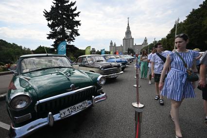 Фестиваль \"Ретрорейс\" в Москве