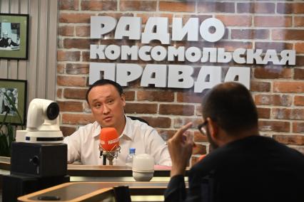 Сангаджи Тарбаев на радиостанции \"Комсомольская правда\"