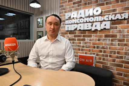 Сангаджи Тарбаев на радиостанции \"Комсомольская правда\"