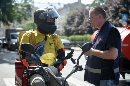 Рейд по велокурьерам в Петербурге