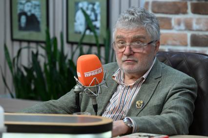 Юрий Поляков в редакции \"Комсомольской правды\"