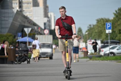 Электросамокаты в Петербурге