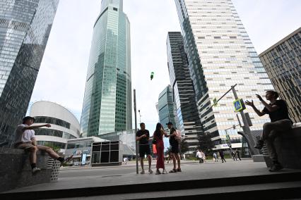 Московский международный деловой центр \"Москва-Сити\"