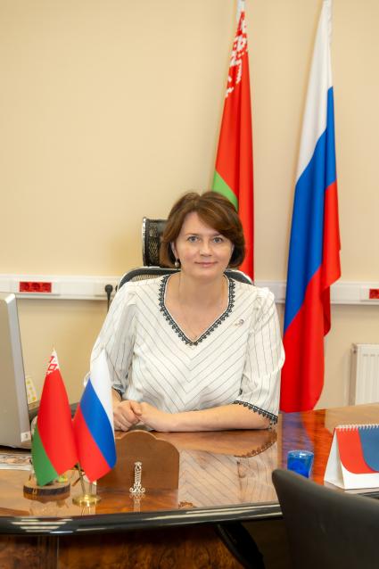 Елена Богдан