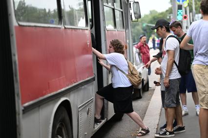 Фестиваль \"Ретрорейс\" в Москве