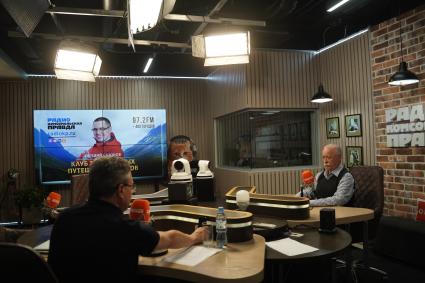 Леонид Якубович на радиостанции \"Комсомольская правда\"