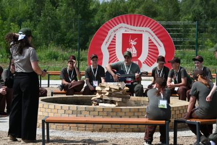 Спортивно-патриотический палаточный лагерь Жуков\"