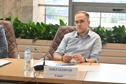 Павел Склянчук