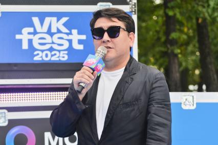 Азамат Мусагалиев