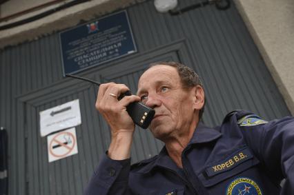 Работа спасателей на пляже в Петербурге