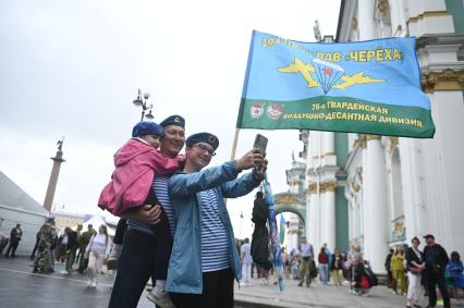 Празднование дня ВДВ в Санкт-Петербурге