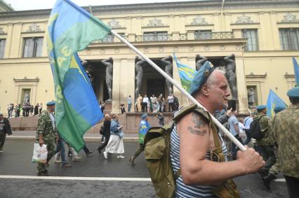 Празднование дня ВДВ в Санкт-Петербурге