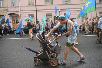 Празднование дня ВДВ в Санкт-Петербурге
