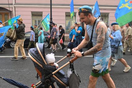 Празднование дня ВДВ в Санкт-Петербурге