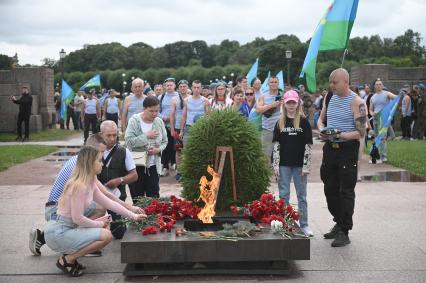 Празднование дня ВДВ в Санкт-Петербурге