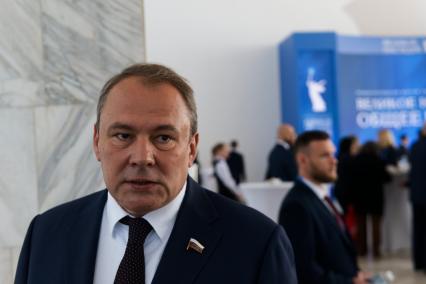 Петр Толстой