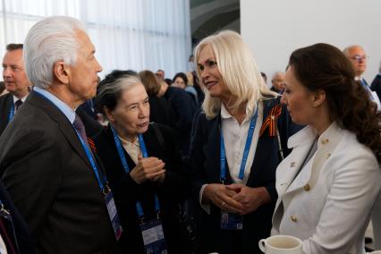 Владимир Васильев, Галина Хованская, Ирина Белых и Анна Кузнецова