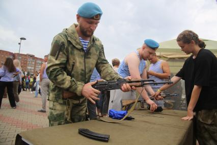 Празднование Дня ВДВ в Красноярске